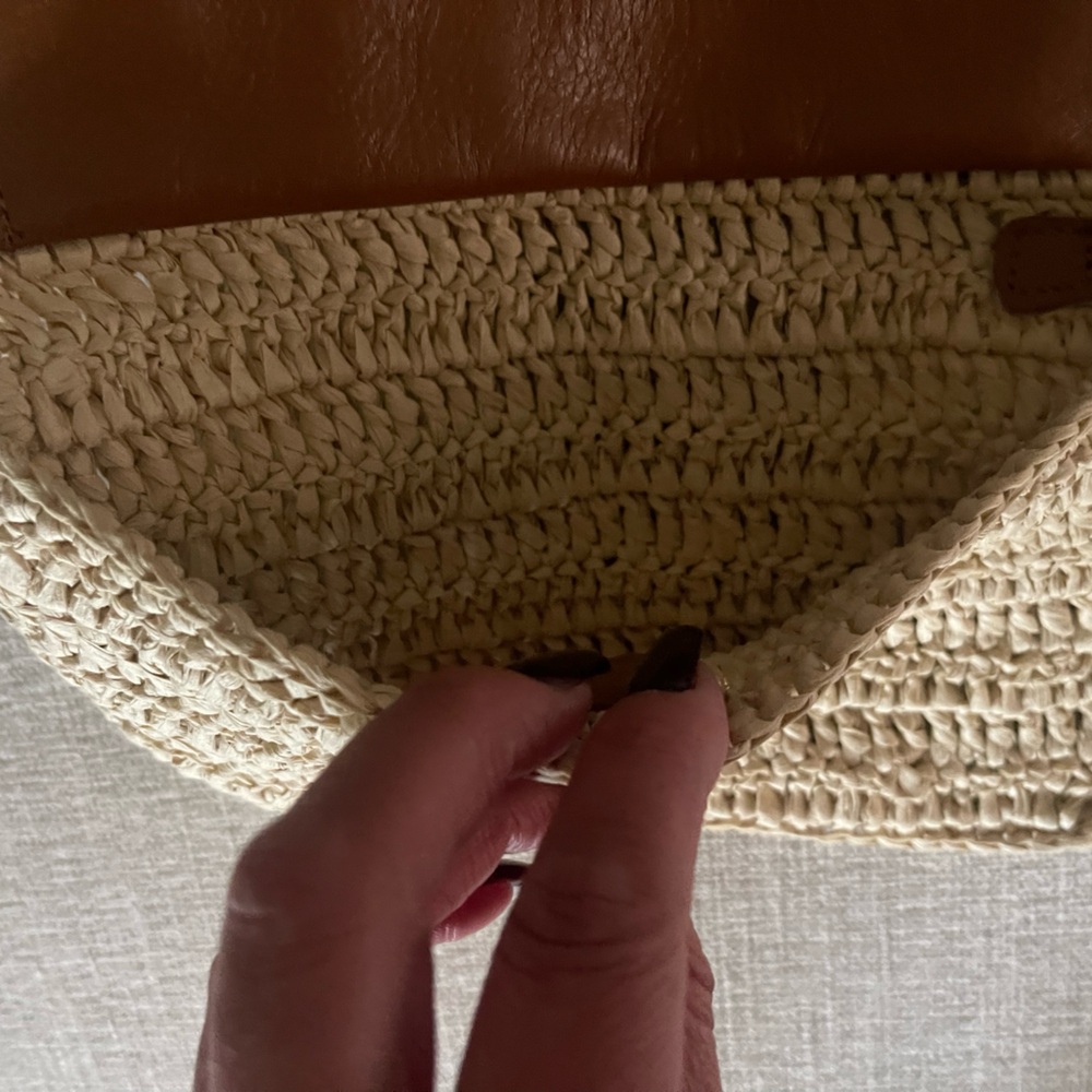 YSL Rafia Pouch - Picture 7 of 9